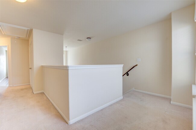 Building Photo - 8422 Sunset Loch Dr