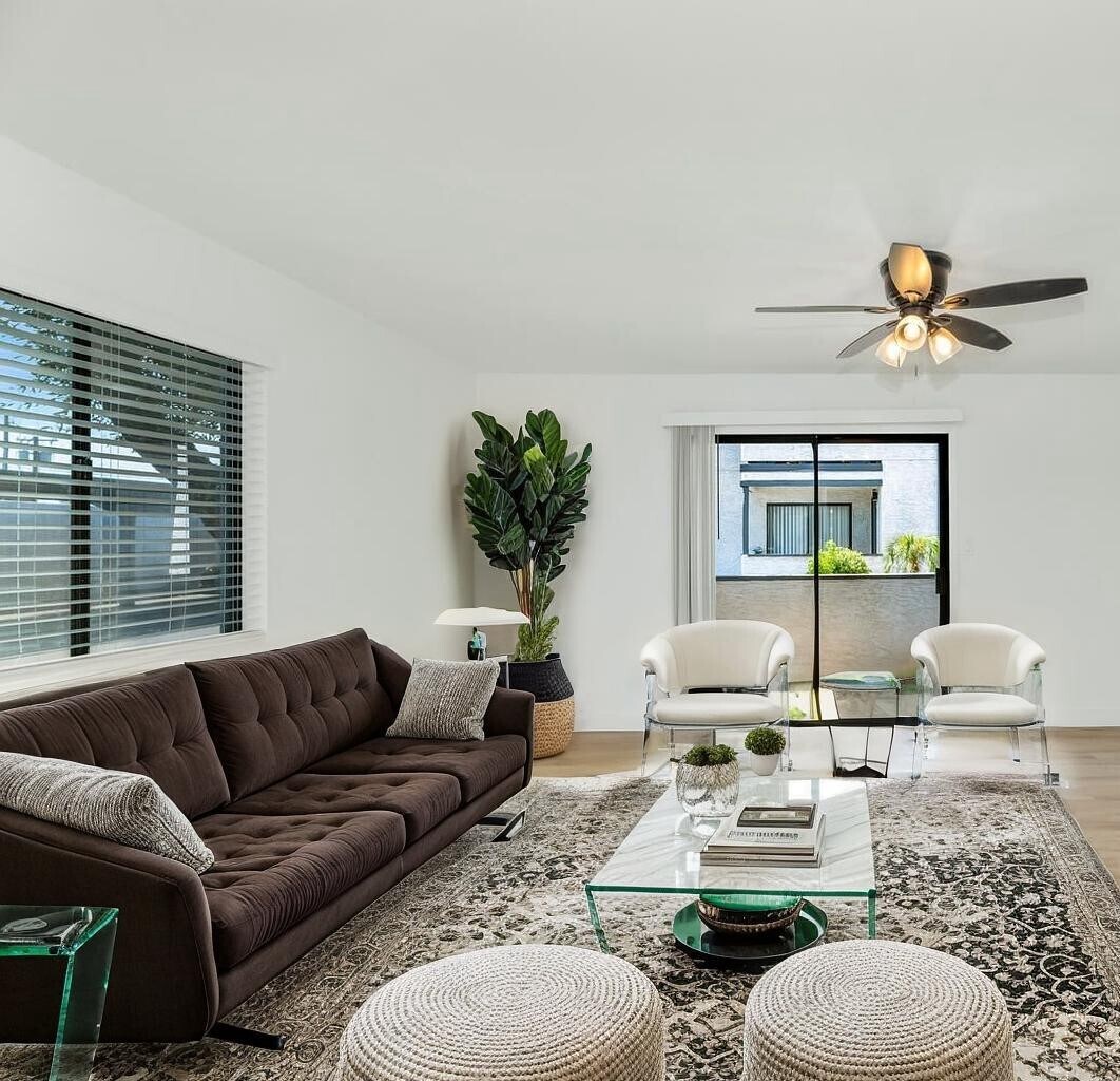 Livingroom with private covered porch - 1221 N 85th Pl