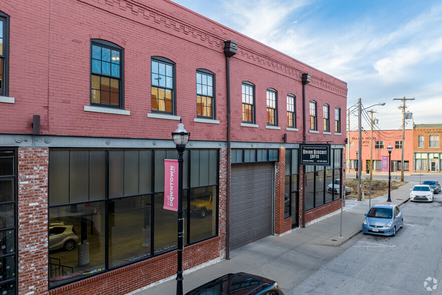 Primary Photo - Artifacts Warehouse Lofts