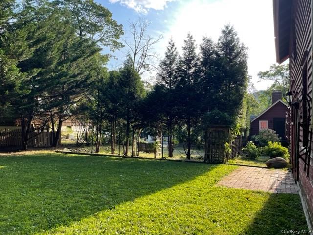 Building Photo - 95 E Broadway