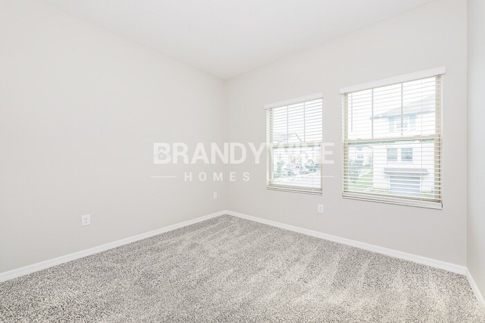 Building Photo - 5700 Marbella Dr