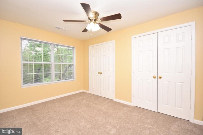 Building Photo - 11000 Kinship Ct