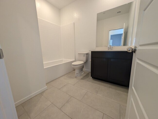 Building Photo - 3339 Rocky Waters Ave