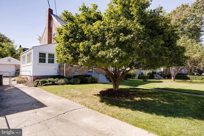 Primary Photo - 5408 20th Ave