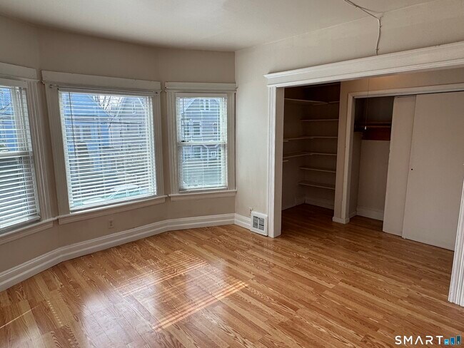 Building Photo - 548 Colorado Ave