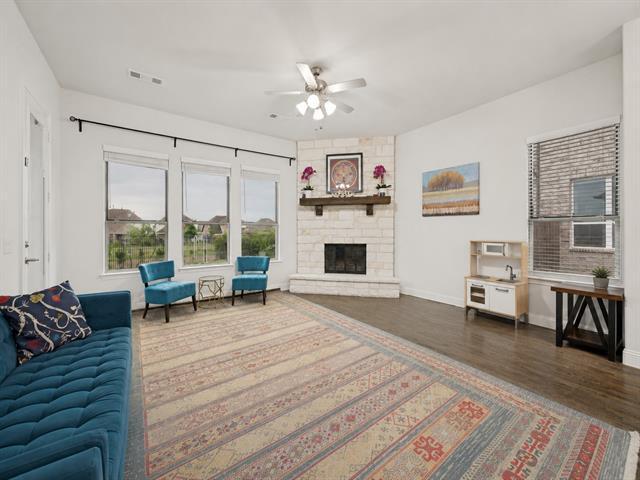 Building Photo - 16601 Highland Dr