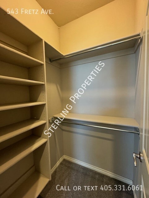 Building Photo - 543 Fretz Ave