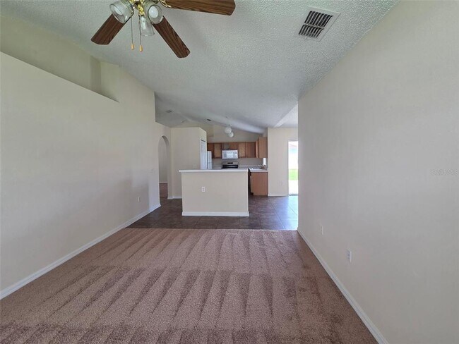 Building Photo - 10 Prince Kaarel Ln