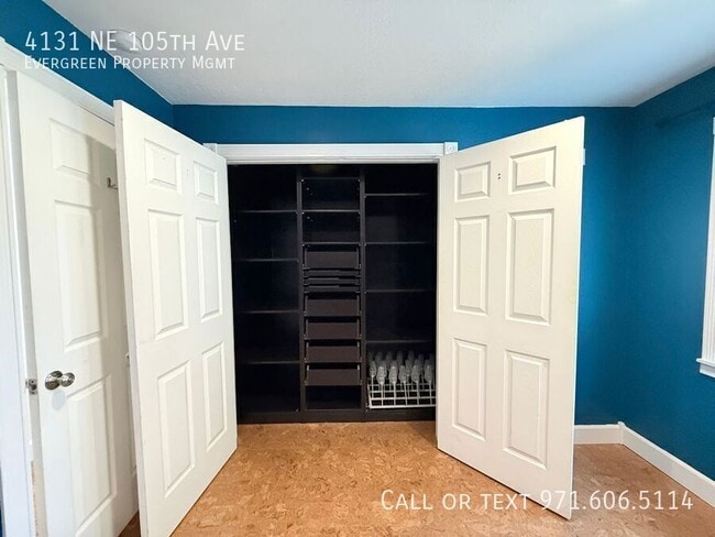 Building Photo - 4131 NE 105th Ave