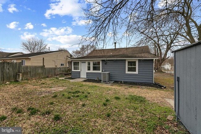 Building Photo - 8 Control Ct