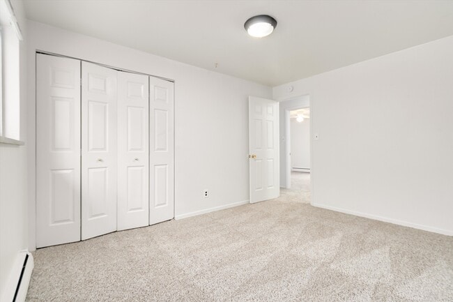 Building Photo - 850 W Chenango Ave