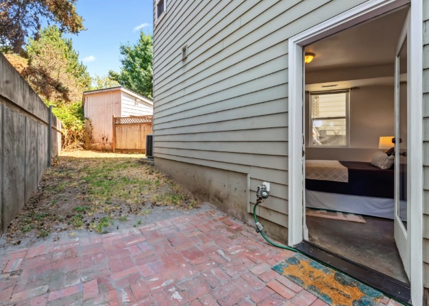 Building Photo - 3131 NE Wasco St