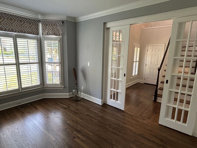 Building Photo - 4 Bed | 2.5 Bath House in Morrisville with...
