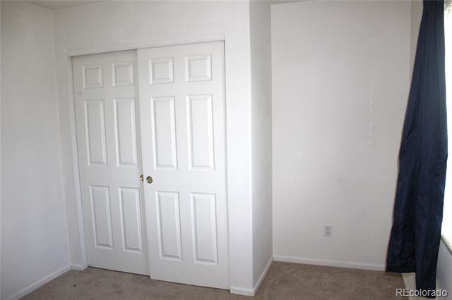 Building Photo - 4915 Waldenwood Dr