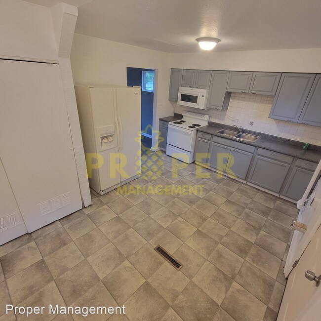Building Photo - 3 br, 1 bath House - 3963 Nicholas Road