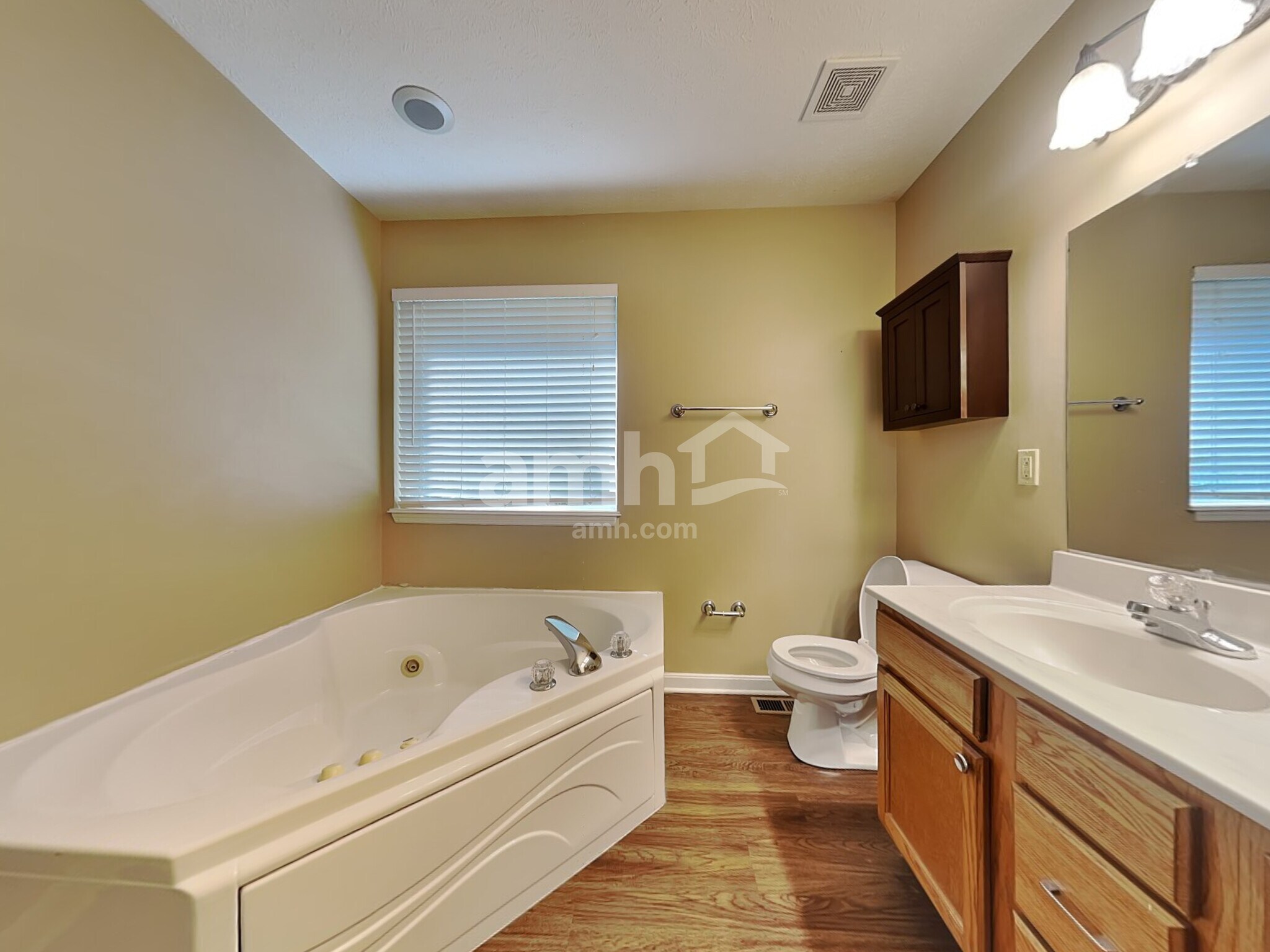 Building Photo - 8676 Woolstone Ct