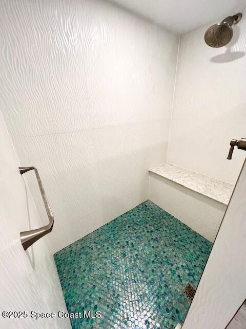 Building Photo - 102 Riverside Dr