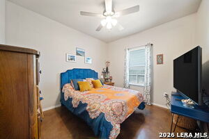 Building Photo - 1100-1102 Stanley Wy