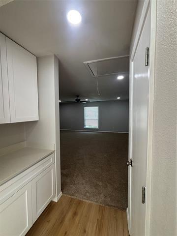 Building Photo - 6250 Shirley Dr