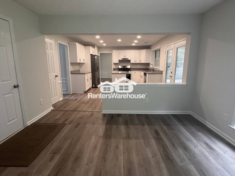 Building Photo - 4905 Tanners Spring Dr