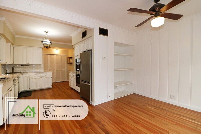 Building Photo - 1804 Chestnut St