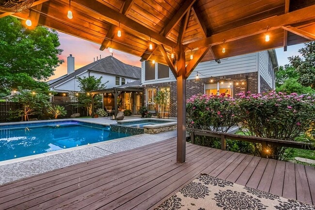 Building Photo - 2417 Turtle Mountain Bend