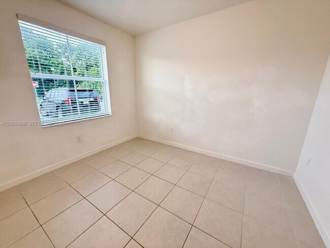 Building Photo - 16302 SW 291st Ter