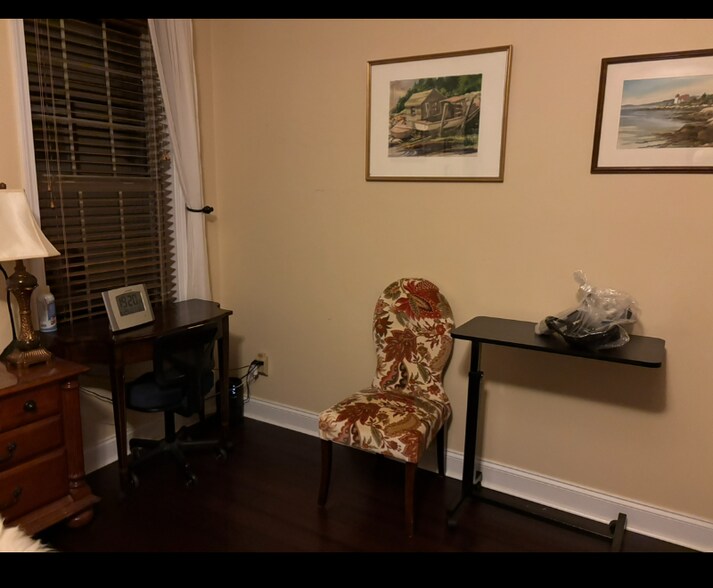 Building Photo - 2169 Talmage Dr