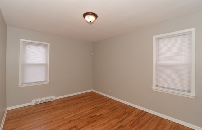 Building Photo - 12328 Grannis Rd