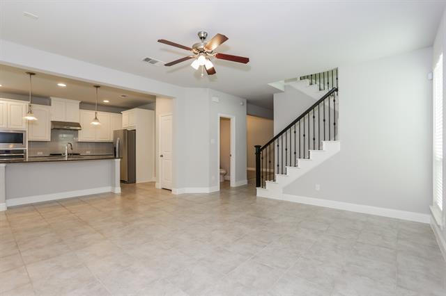 Building Photo - 120 Knight of Realm Blvd