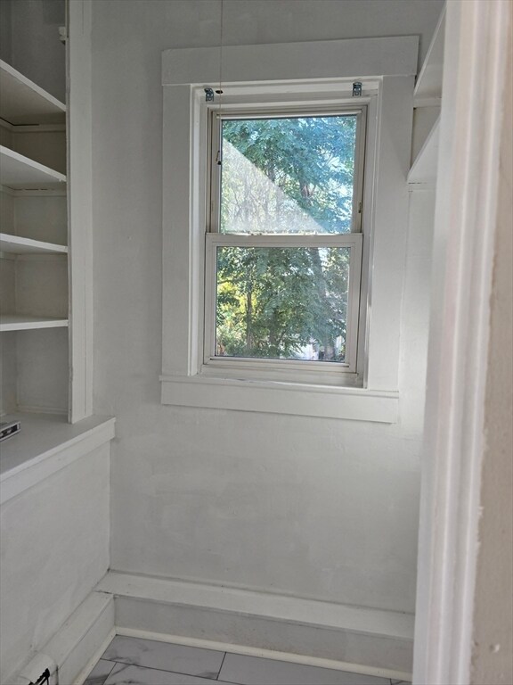 Building Photo - 349 Hollis St