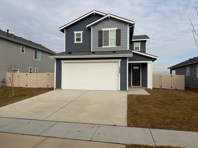 Building Photo - 7862 E Hilton Head St