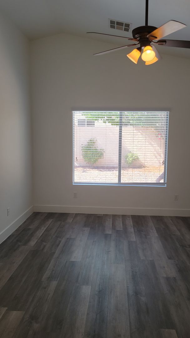 Building Photo - Charming Single Story 3 Bedroom Home For R...