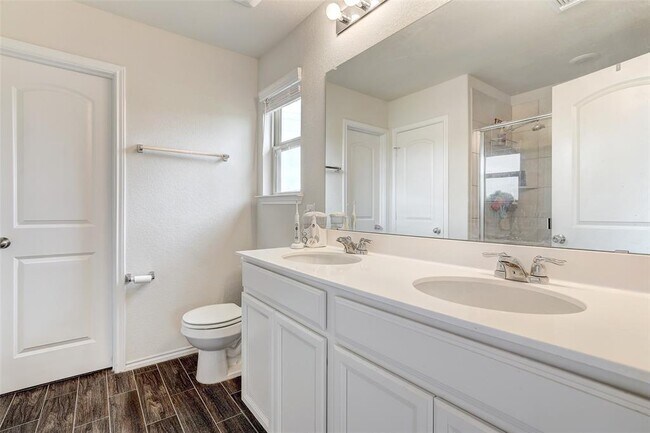 Building Photo - 104 Black Alder St