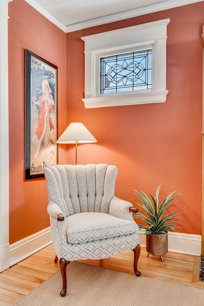 Building Photo - F. Scott Fitzgerald House in Saint Paul Can Be Your Home!