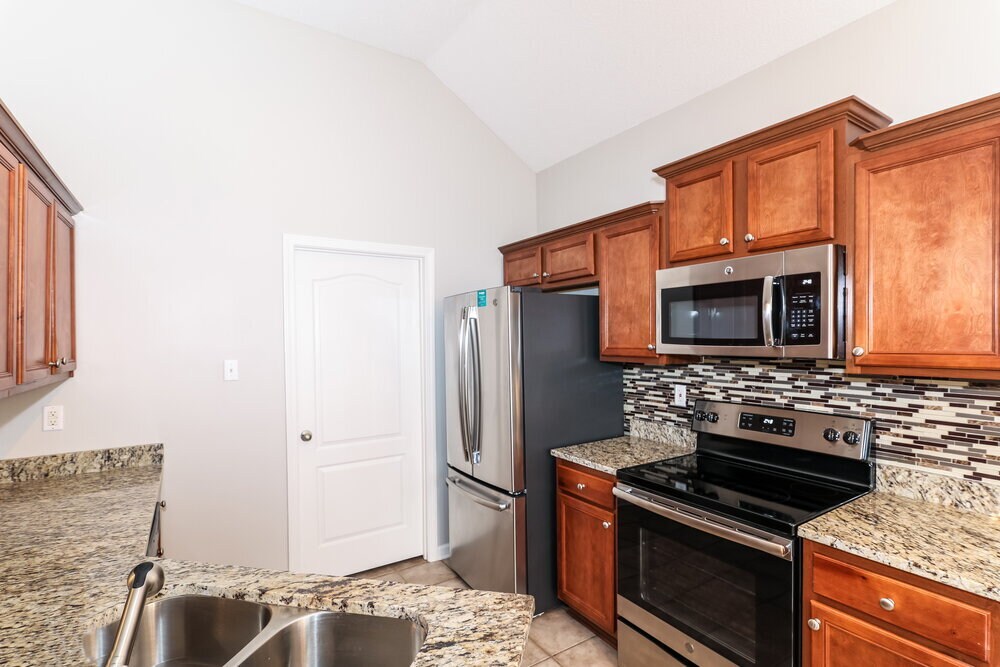 Building Photo - 60 Penny Ln