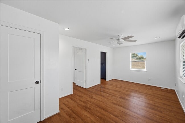 Building Photo - 1107 Fugate St