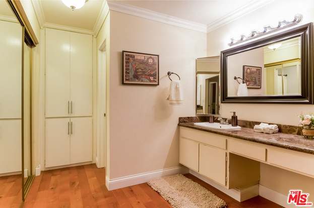 Building Photo - 7765 W 91st St