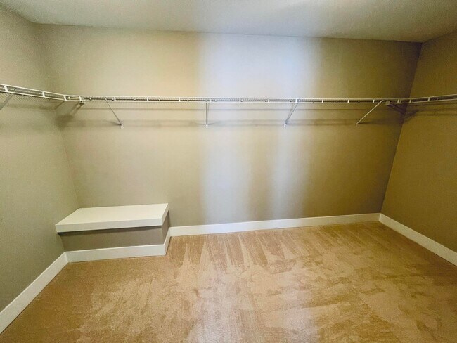 Building Photo - 8113 173rd Ave E