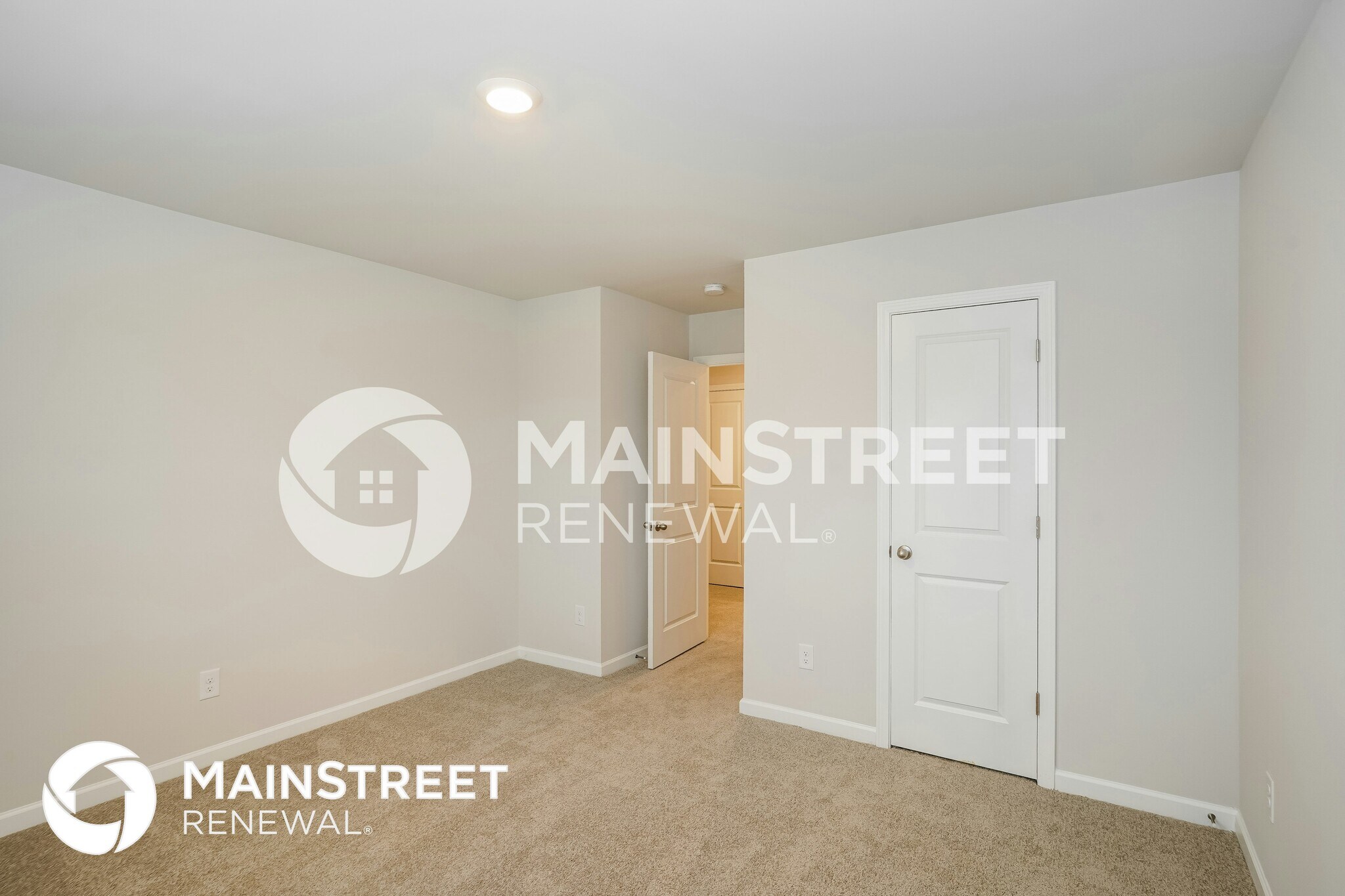 Building Photo - 2306 Curbow Dr