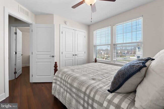 Building Photo - 16729 Shackleford Way