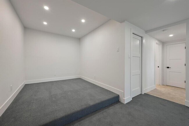 Building Photo - 4207 Canyonside Trail