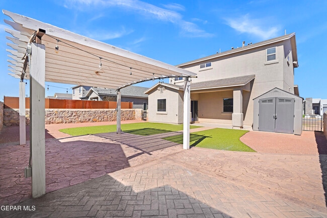 Building Photo - 14252 Earl Chokiski