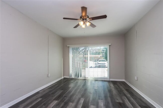 Building Photo - 2145 68th Ave S