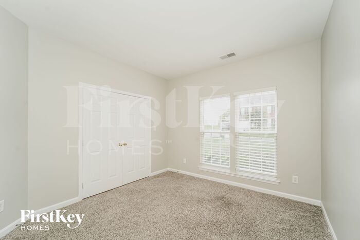 Building Photo - 11831 Guildhall Ln