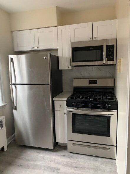 Interior Photo - 56-Village Court Apartments, LLC