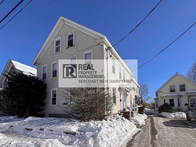 Building Photo - 31 Park St