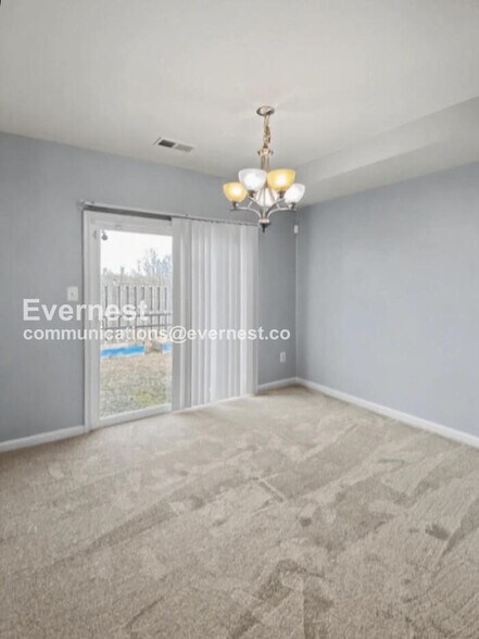 Building Photo - 129 Macon Dr