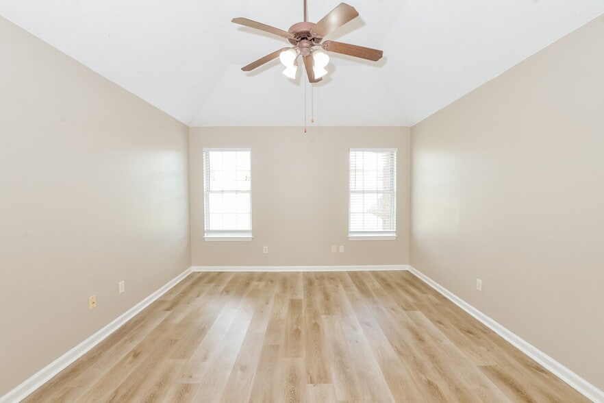 Building Photo - 9018 Billy Pat Dr