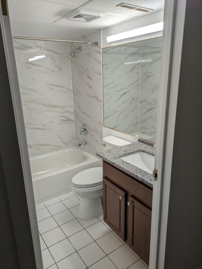 Building Photo - 3220 Sanders Rd